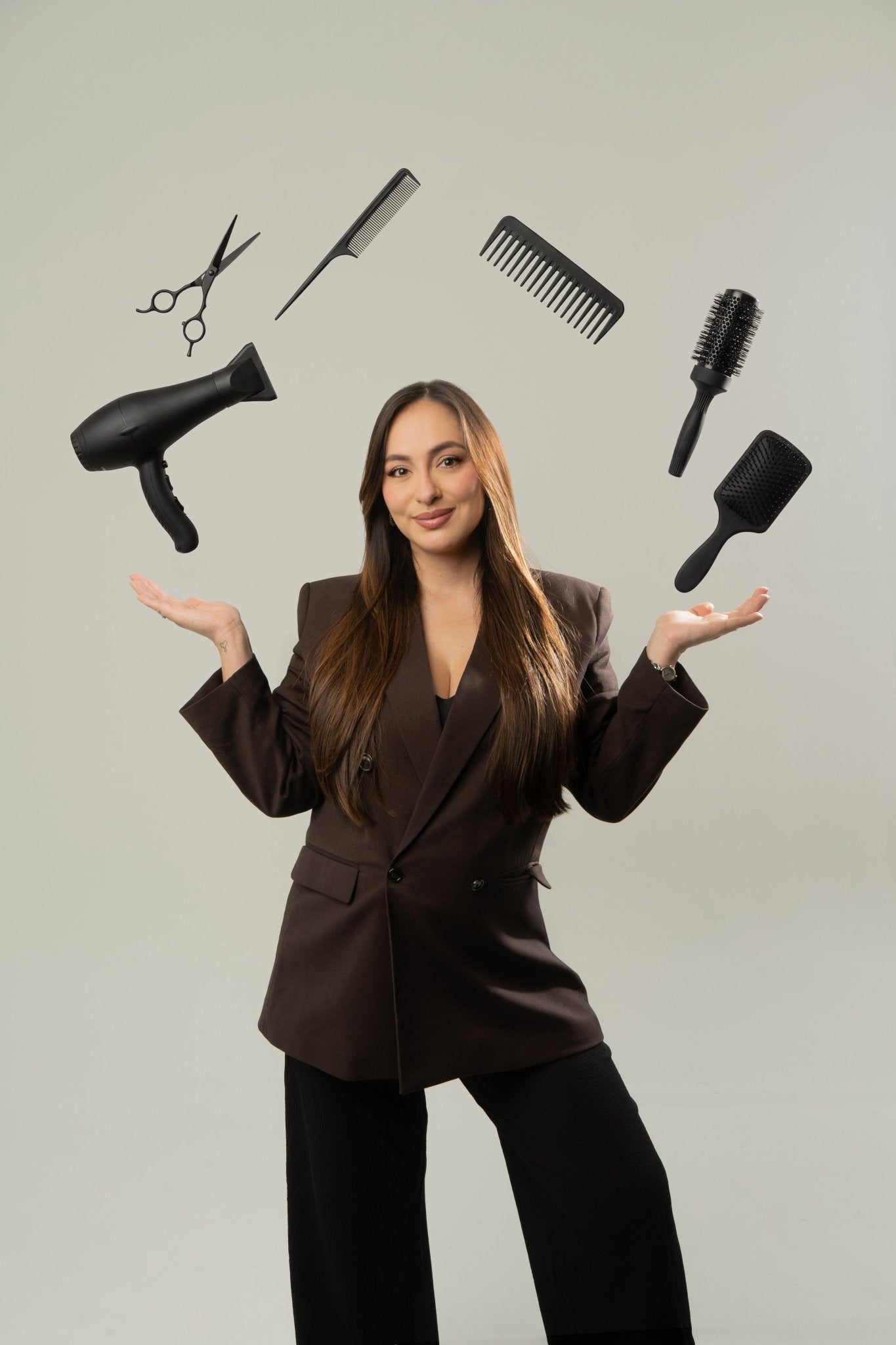 Curso profesional de alisado capilar: Inicia tu negocio de belleza - SAYII